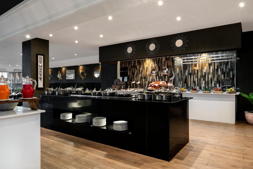 Gallery image 9